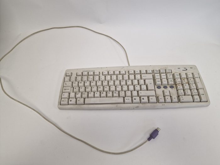 PS2 Keyboards - Image 2