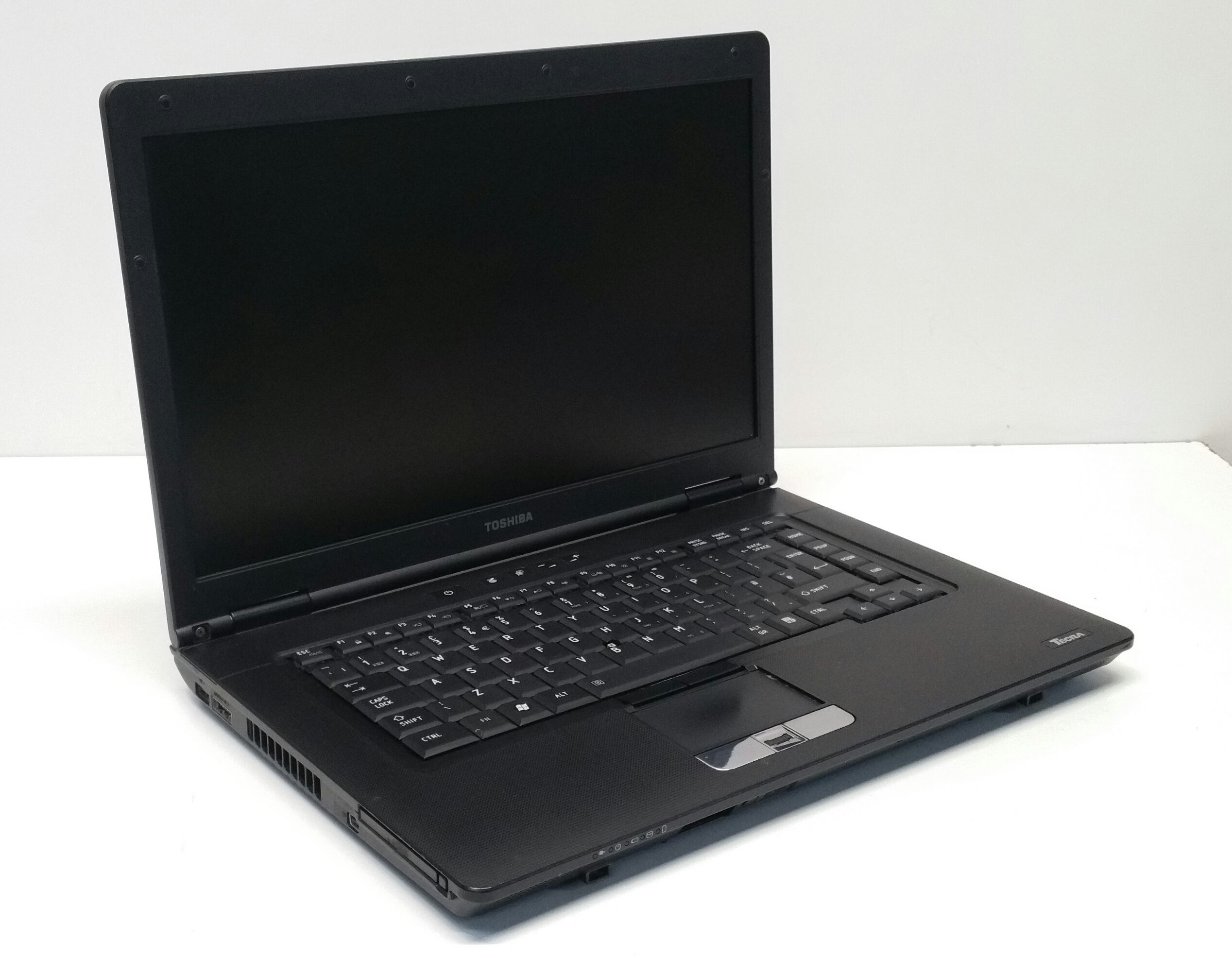 20230627_171307-1 Toshiba Tecra A11-17C i3-M330 2GB RAM 120GB SSD - Image 1