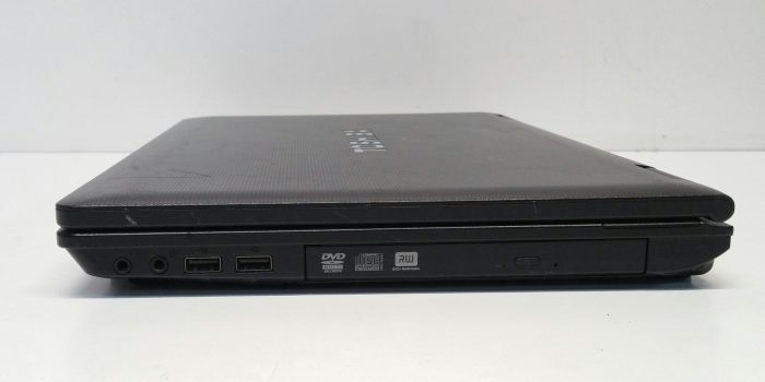 Toshiba Tecra A11-17C i3-M330 2GB RAM 120GB SSD - Image 4