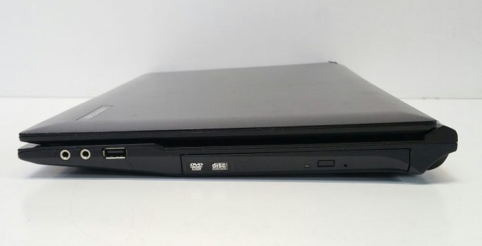 RM Education Notebook 320 W255EU i3-2350M 4GB RAM 120GB SSD - Image 3