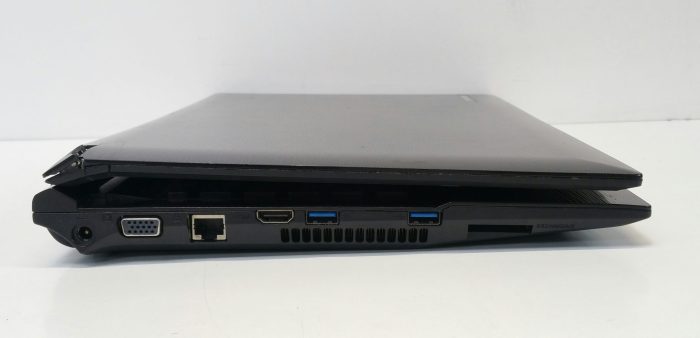 RM Education Notebook 320 W255EU i3-2350M 4GB RAM 120GB SSD - Image 2