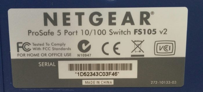 Netgear FS105 v2 Fast Ethernet 510/100 Switch - Image 3