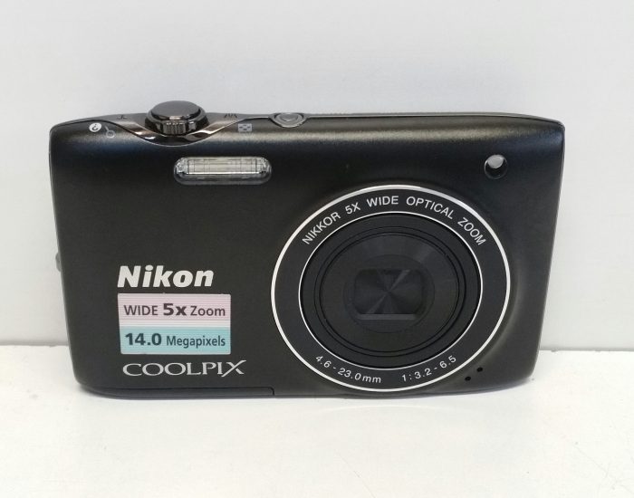 Nikon CoolPix S3100 5x Zoom 14MP Digital Camera - Image 4