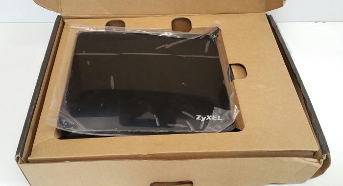 ZyXEL VMG8324-B10A Wireless Router - Image 2