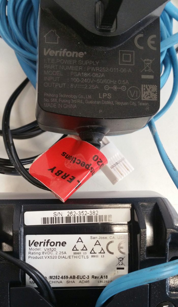 Verifone VX520 Card Reader Terminal (POS) - Image 4