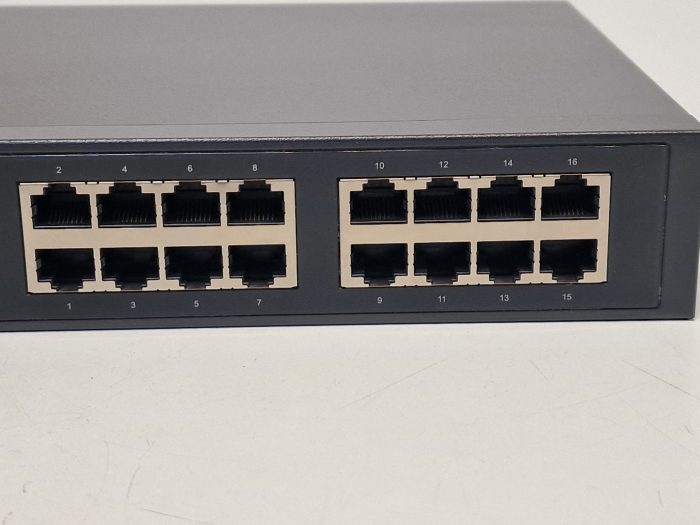 Tp-Link 16 port PoE+ switch TL-SG1016PE - Image 3