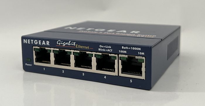 Netgear GS105 v3 ProSafe 5-Port Gigabit Switch - Image 6