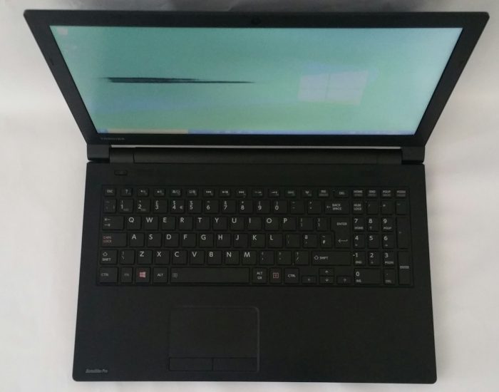 Toshiba Satellite Pro R50-B-12P i3-4005U 4GB RAM 500GB HDD - Broken Screen - Image 8
