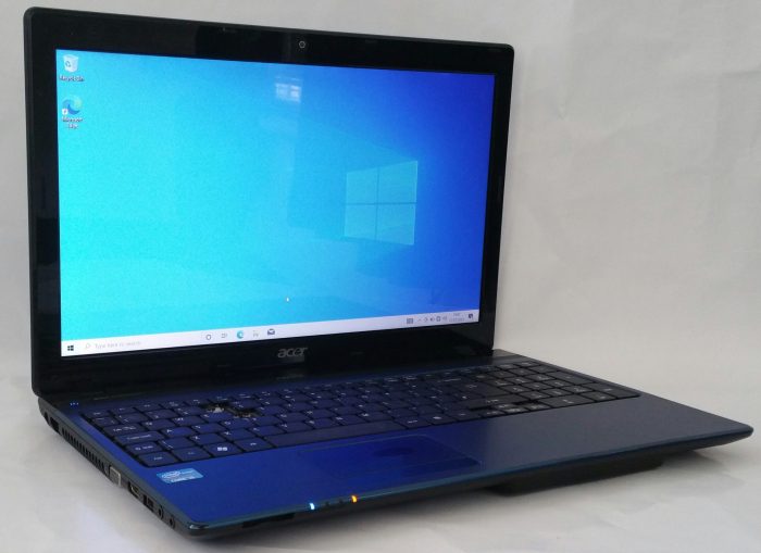 Acer P5WE0 Aspire 5750 Series 2430M 4GB RAM 250GB HDD - Missing Keys - Image 2