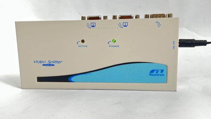 Rextron VSA12 2-Port VGA Video Splitter - Image 2