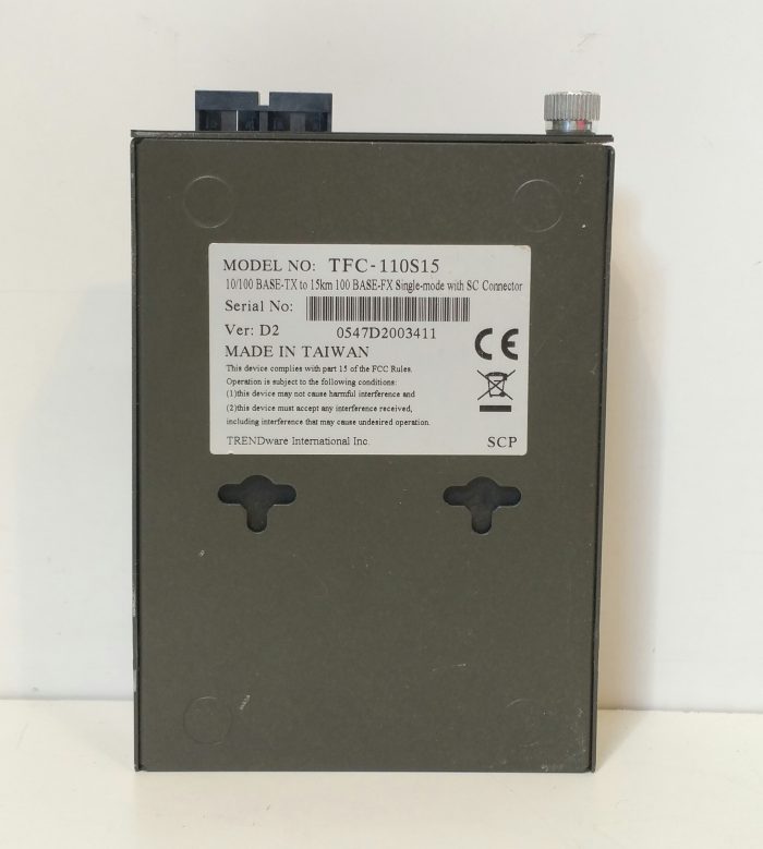 TRENDnet TFC-110S15 10/100 BASE-TX to 15km 100 Base-FX Single-mode with SC Connector Fiber Media Converter - Image 3