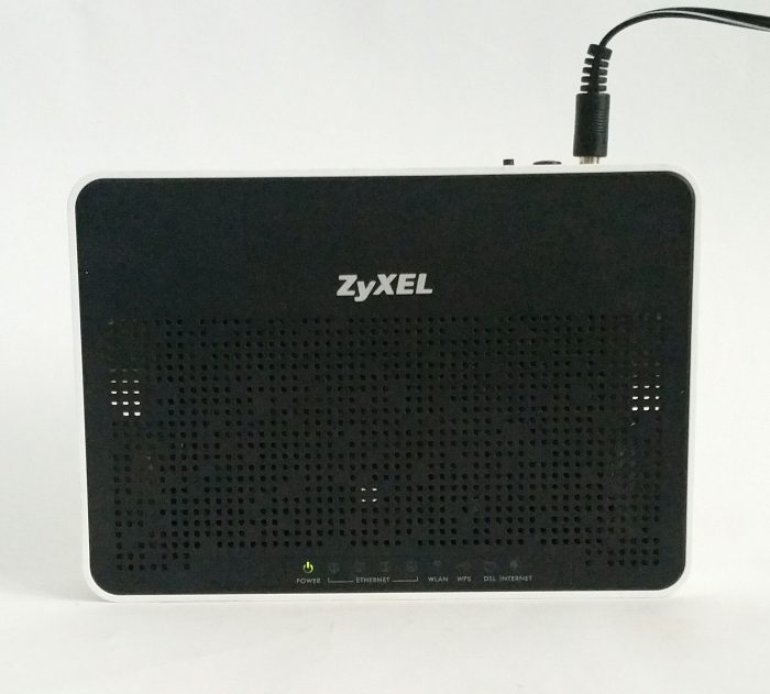 Zyxel AMG1302-T10B 4-Port DSL Wireless Router - Image 2
