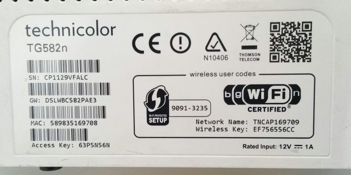 Technicolor TG582n 4-PoE Wireless Router - Image 7