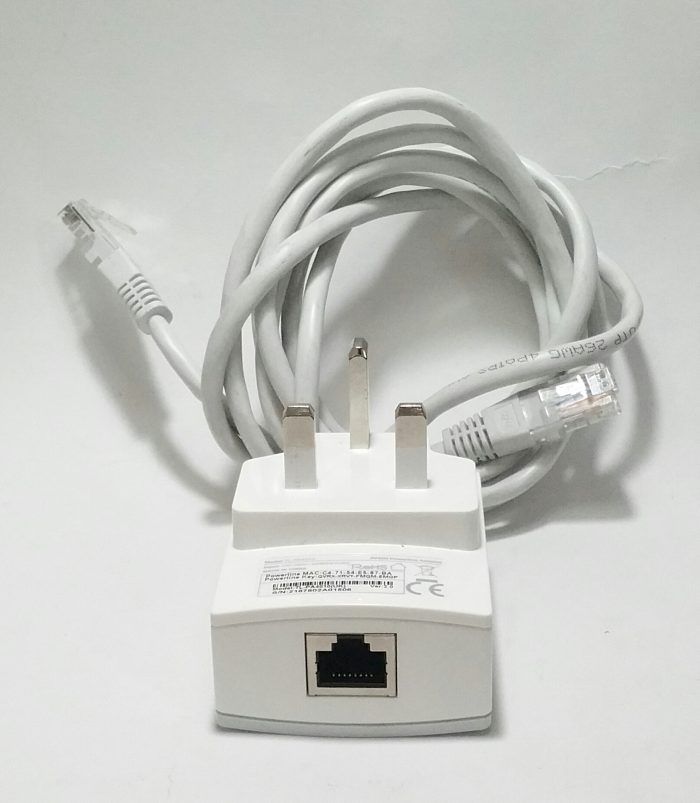 TP-Link TL-PA4010 AV600 Powerline Ethernet Powerline Adapter - single unit - Image 3