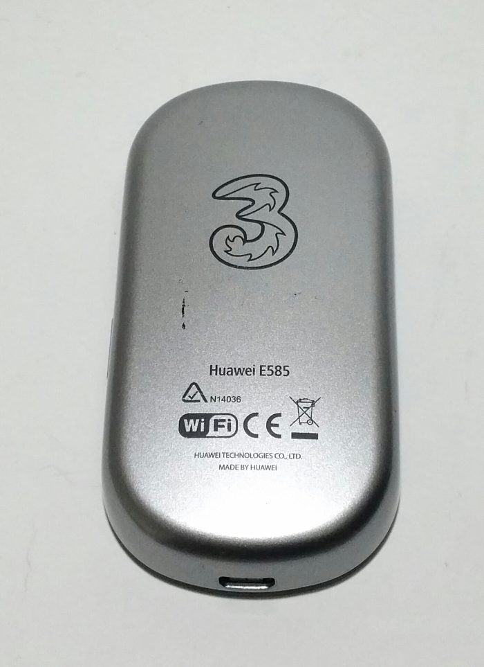 Huawei E585 3G Wireless Mobile Hotspot - Image 4