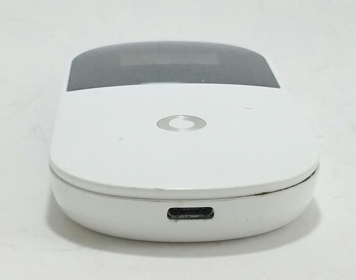 Vodafone R205 Ver. B Mobile Wi-Fi 3G Hotspot - Image 6