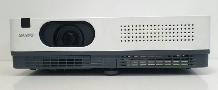 Sanyo PLC-XW200 XGA Projector with 1544 Lamp Hours Used - Image 2