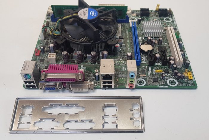 Intel Core i3-2120 @ 3.3GHz 4GB DDR3 RAM intel DH61CR Motherboard + IO shield - Image 2