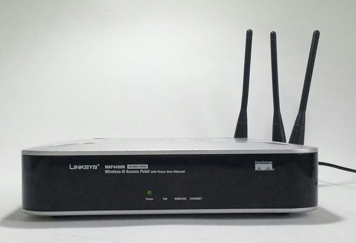 Cisco Linksys WAP4400N Wireless-N Access Point - Image 2