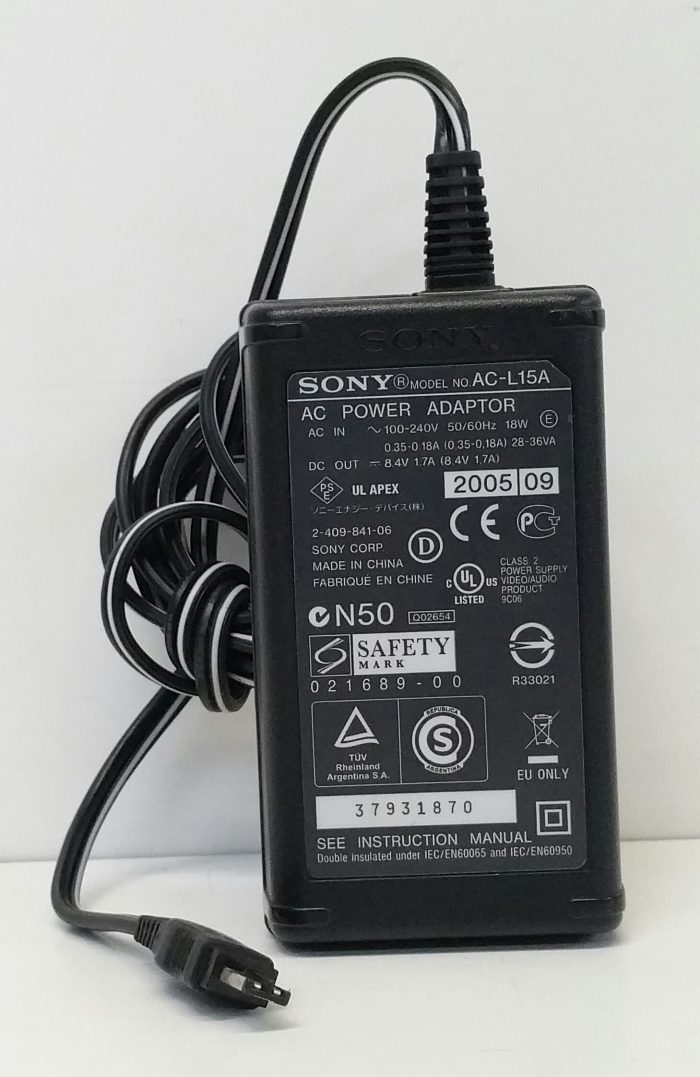 Sony AC-L15A AC Power Adaptor 8.4V 1.7A - Image 2