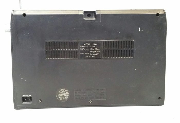 Carousel By Jones AM FM Radio Cassette Recorder 270 FM 88-108MHz AM 535-1605KHz - Image 4