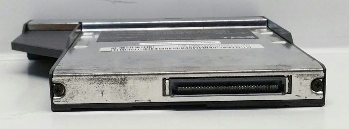Dell 3.5" 1.44 MB Floppy Disc Drive Module 4702P - Image 4