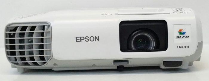 Epson H570B EB-X20 HDMI LCD Projector with 836 Lamp Hours Used - Image 8