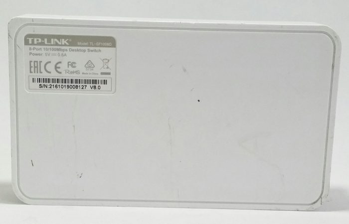 TP-Link TL-SF1008D 10/100Mbps 8-Port Desktop Switch - Image 4