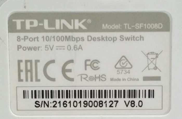 TP-Link TL-SF1008D 10/100Mbps 8-Port Desktop Switch - Image 3