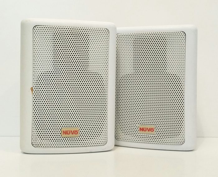 2X Nuvo WA-30SPKR Wall Mounted Speakers With Mounting Brackets Up To 40Watts Of Music Power - Image 2