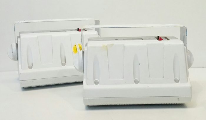 2X Unbranded Wall Mounted Speakers - With Mounting Brackets - Image 3