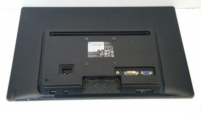 HP W2072a 20" VGA Monitor - Image 4
