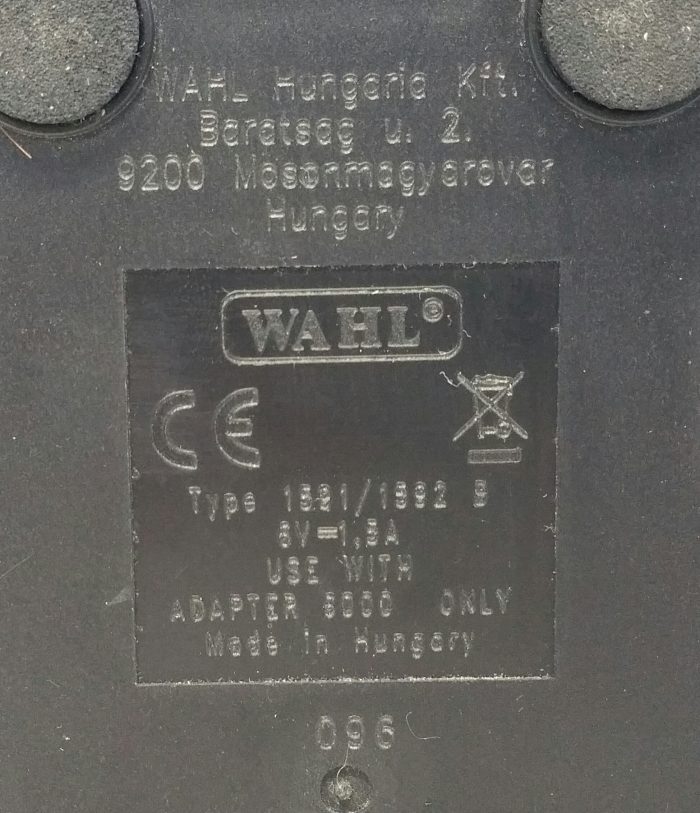 WAHL 1591/1592 B Super Trimmer Charger Stand - Image 3