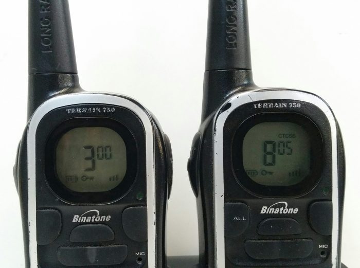 2X Binatone Terrain 750 1040927 Long Range Two Way Radio Walkie Talkie With a Binatone Terrain 750 Twin Plus Charger Pod - Image 5