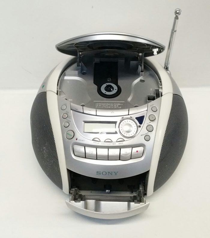 Sony CFD-E90L Compact Disc Digital Audio CD-R/RW Playback Radio - Image 7