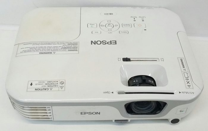Epson H435B EB-X11 LCD Projector with 1815 Lamp Hours Used - Image 7