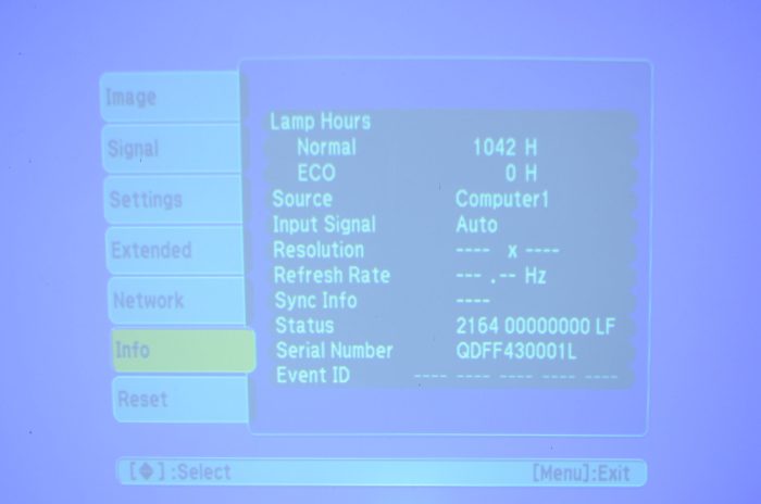 Epson EB-430 Projector with 1042 Lamp Hours Used - Image 4