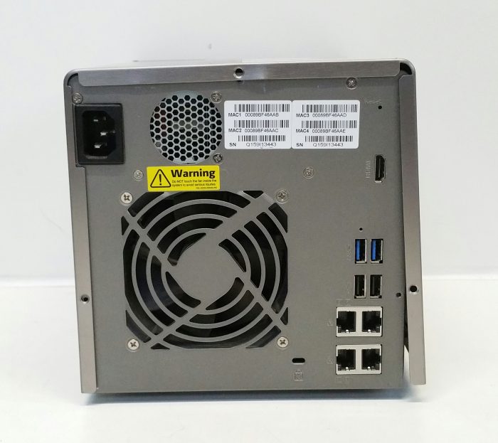 Qnap Network Attached Storage TS-453 Pro No Drive or Caddies Included not working faulty - Image 4