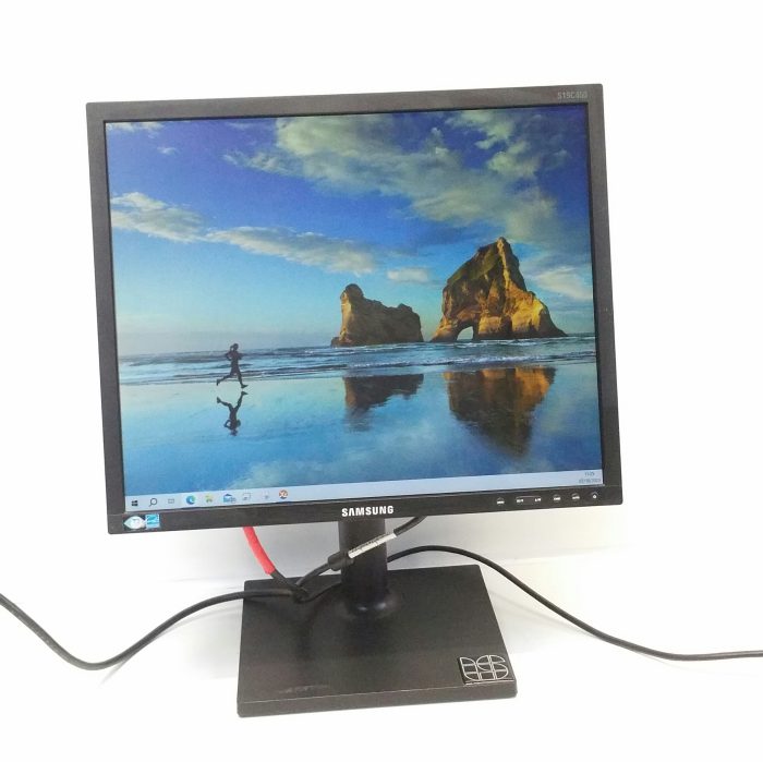 Samsung S19C450 19" DVI, VGA Monitor S19C450BR - Image 2