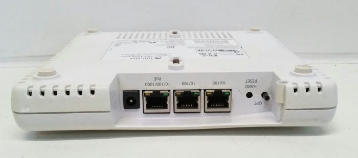 Ruckus Zoneflex 7363 10/100 & 10/100/1000 PoE Access Point - Image 4
