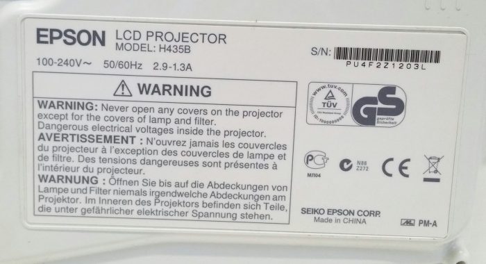 Epson H435B EB-X11 LCD Projector with 1517 Lamp Hours Used - Image 3
