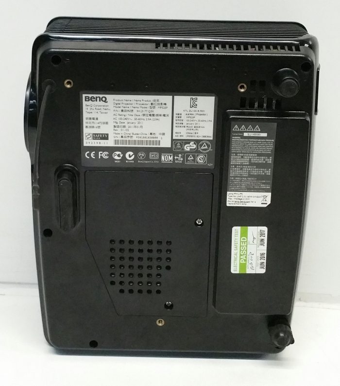 BenQ MP525P VGA Projector - Image 4