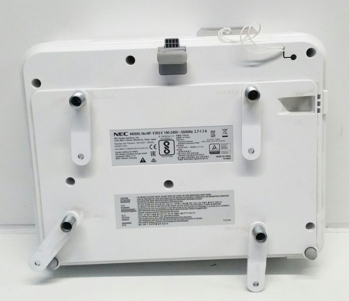 Nec V302X VGA Projector - Image 4