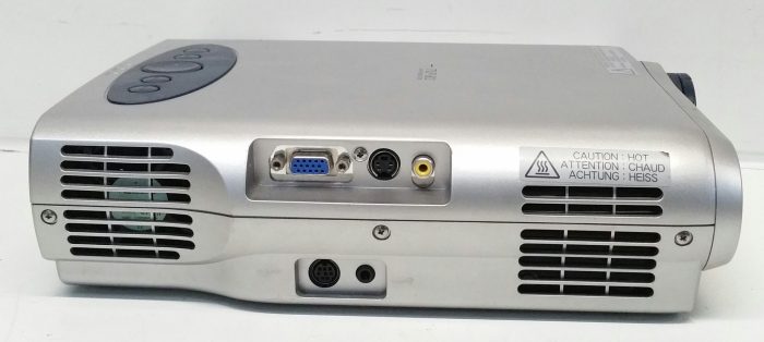 Toshiba TLP-B2 LCD Data Projector TLP-B2E - Image 5
