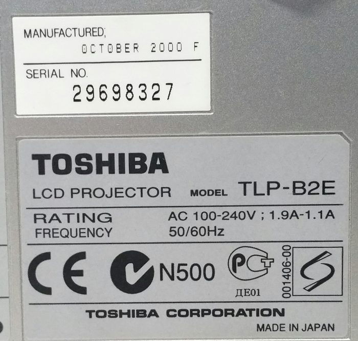 Toshiba TLP-B2 LCD Data Projector TLP-B2E - Image 3