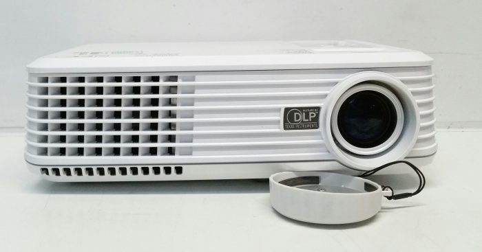 Nec HP-200 Projector #3834 - Image 8