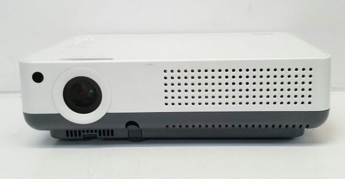 Sanyo ProXtrax PLC-XW55 Multiverse Projector w 1725 Lamp Hours Used - Image 8