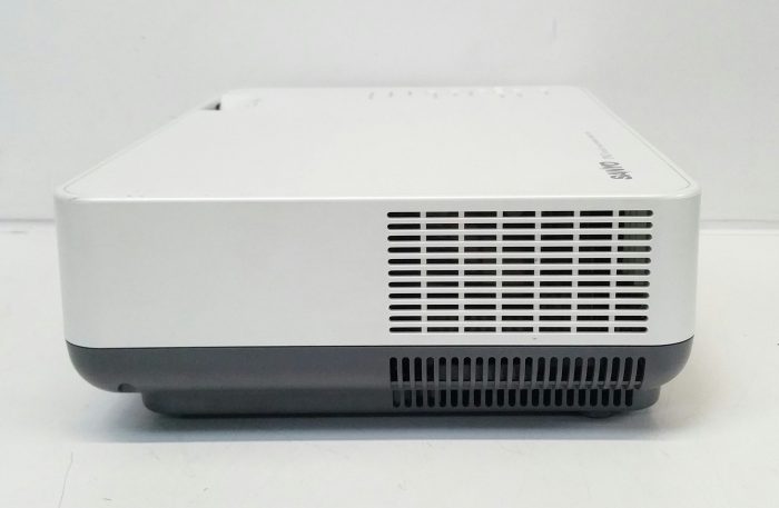 Sanyo ProXtrax PLC-XW55 Multiverse Projector w 1725 Lamp Hours Used - Image 7