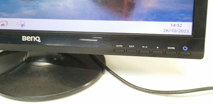 BenQ DL2215-B 22" DVI-D VGA LCD Monitor Screen - Image 6