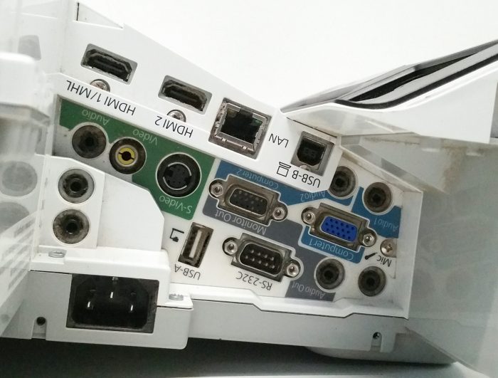Epson 585Wi H600B LCD Projector - Image 5